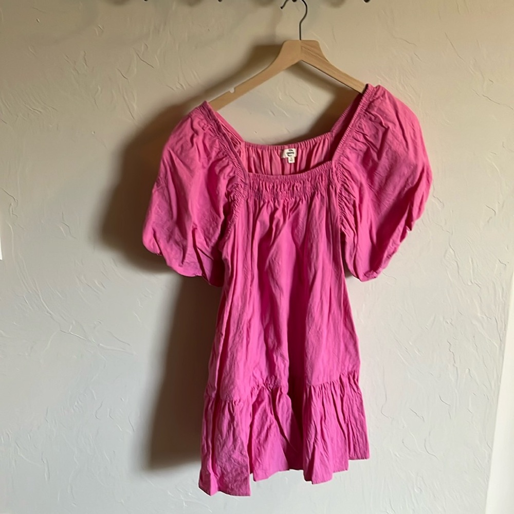 Hot pink Entro dress